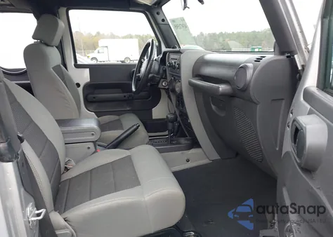 2009 Jeep Wrangler X из США, поврежденный, VIN 1J4FA24199L721476